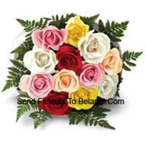 Bouquet de 12 roses de différentes couleurs