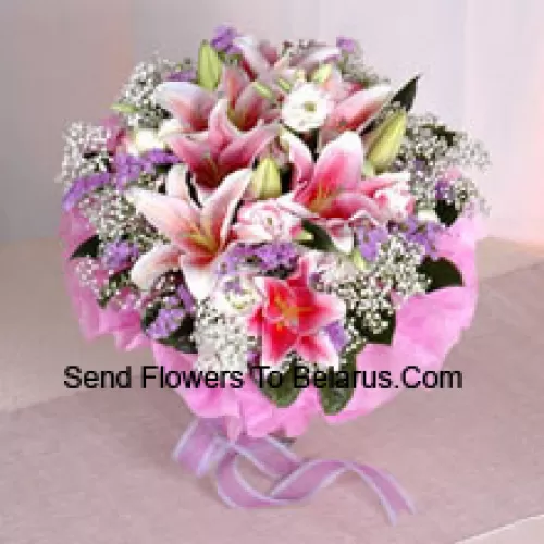 Hand Bunch Of Exclusive Pink Lilies